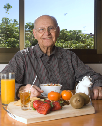 six-tips-to-help-seniors-practice-healthy-eating-habits