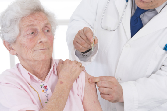 Is Your Granny a Needle Phobe Observe These Tips in Their Next Lab Appointment